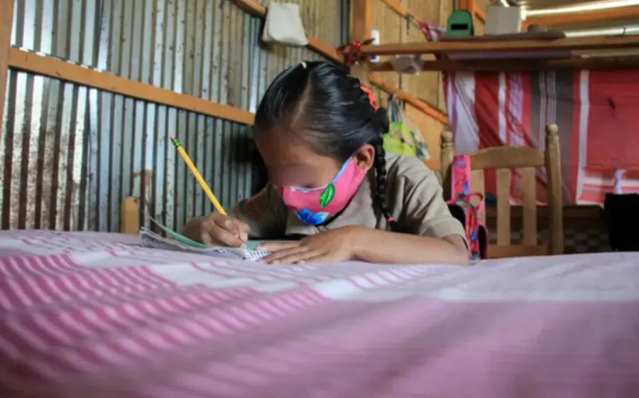 educacion_basica_estudiantes_pobreza_oaxaca