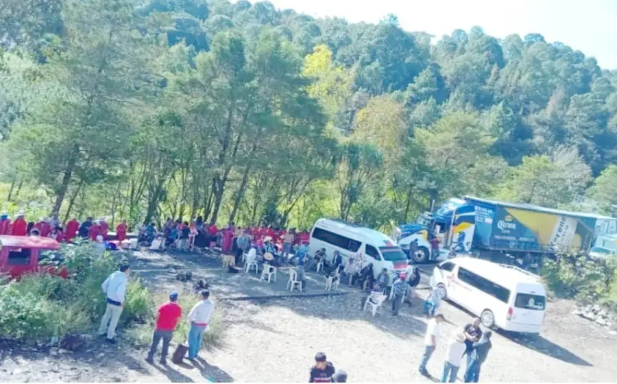 Los bloqueos en la zona Triqui se han vuelto una constante por la pugna social.