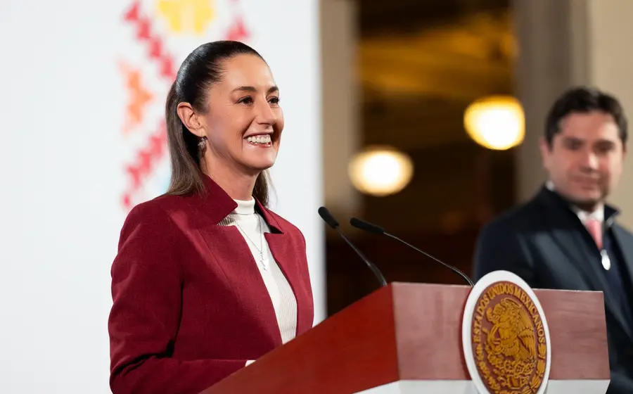 La presidenta de México, Claudia Sheinbaum Pardo, también informó del arribo en 2025 de cinco aviones Embraer para consolidar y fortalecer Mexicana de Aviación. 