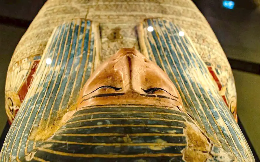 No se sabe si la frase “Ningún hombre encontrará mi tumba” fue dicha por Cleopatra pero resulta interesante que una mujer es quién está cerca de encontrarla