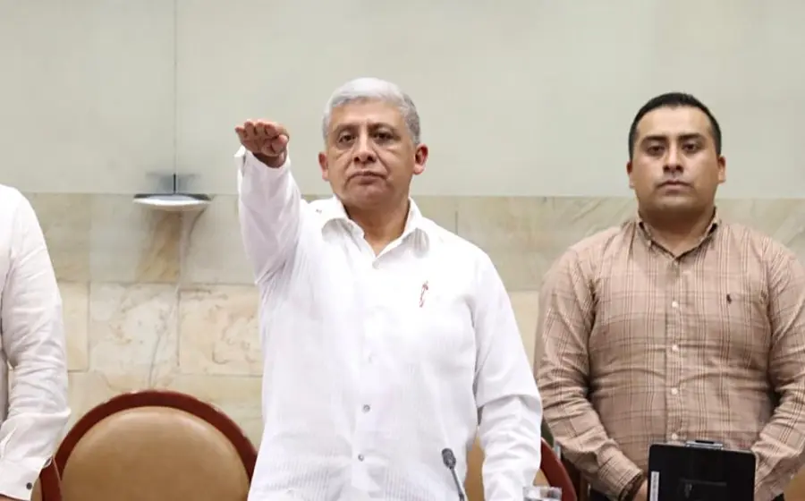 titular_sefader_victor_lopez_leyva