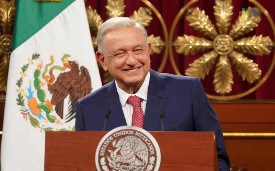 amlo_presenta_veinte_iniciativas_constitucionales