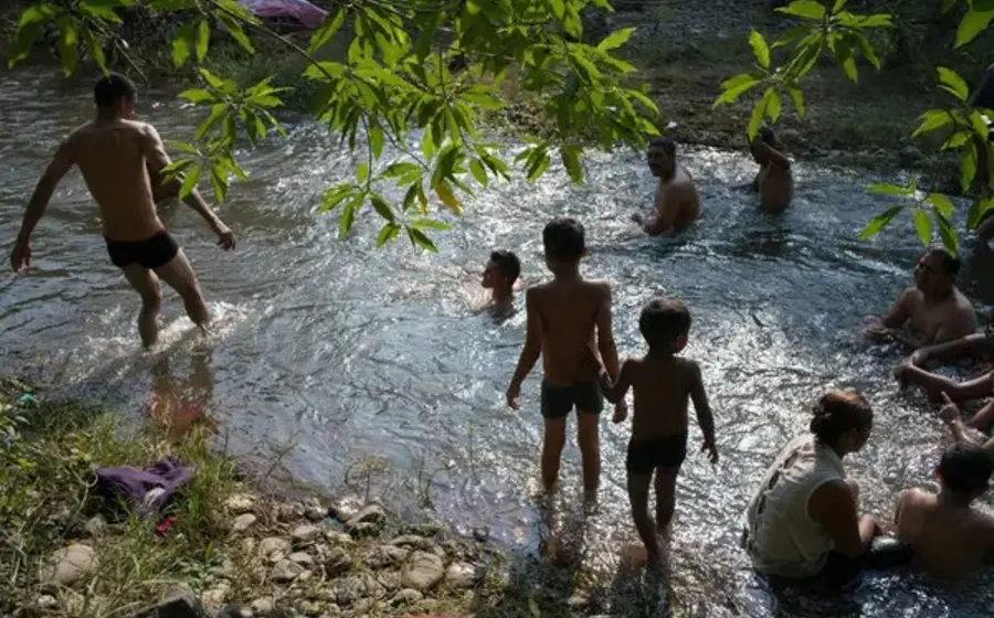 rio-niños