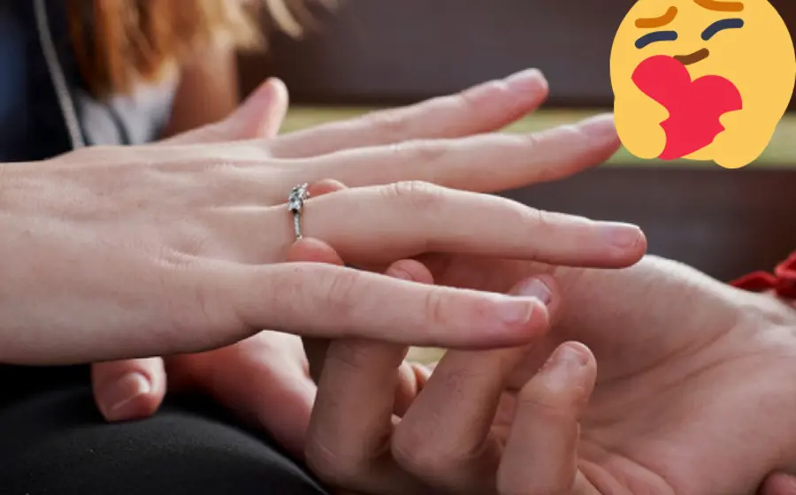 mujeres_entregarian_anillo_hombres_noviazgo