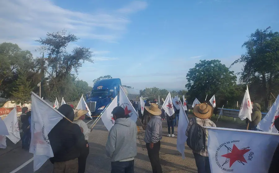 bloqueos-nochixtlan1