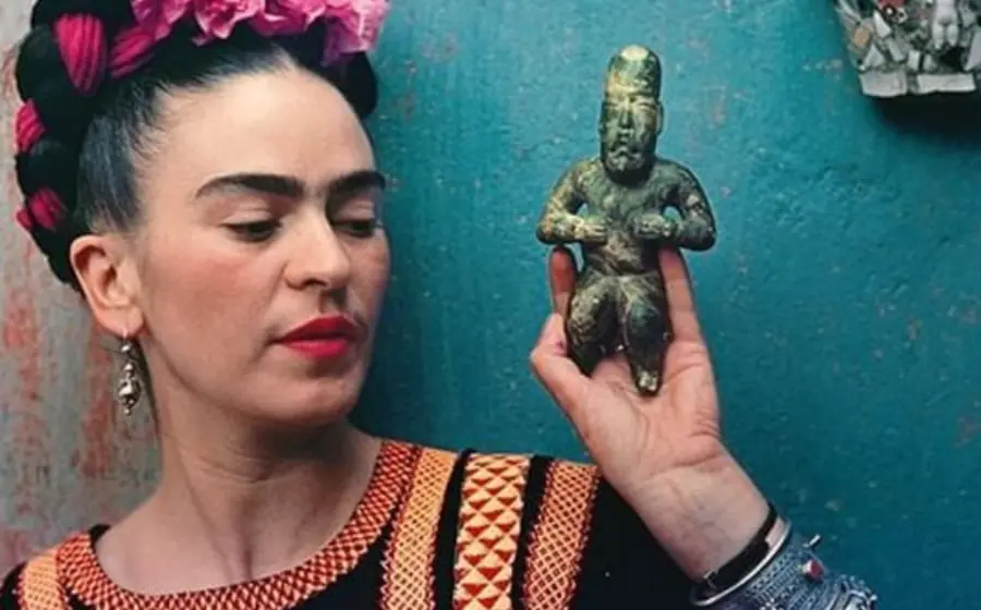 frida_kahlo_vistio_tehuana_fallecimiento