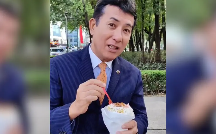 embajador_japon_mexico_come_esquites