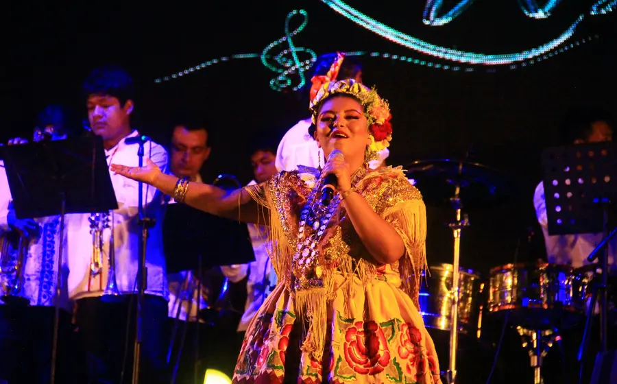 cantante_oaxaqueña_nylzher