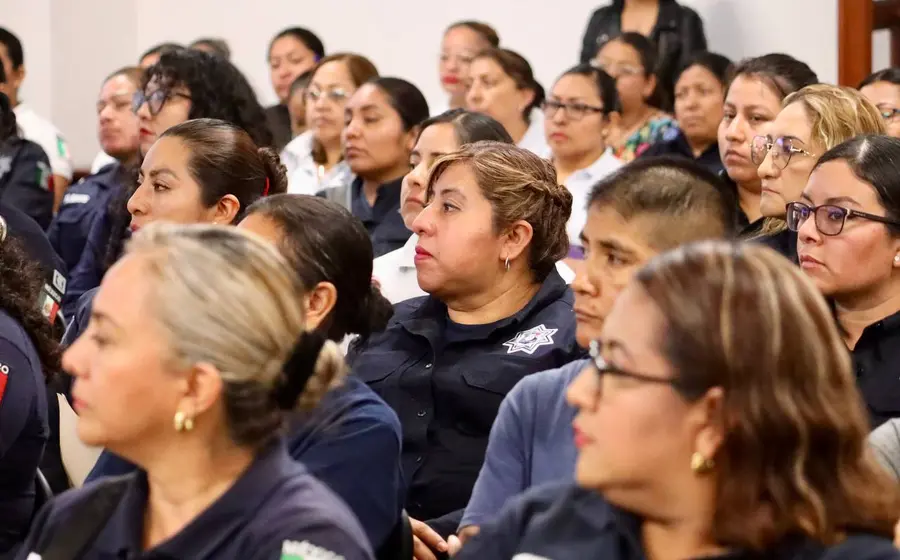 mujeres-policia3