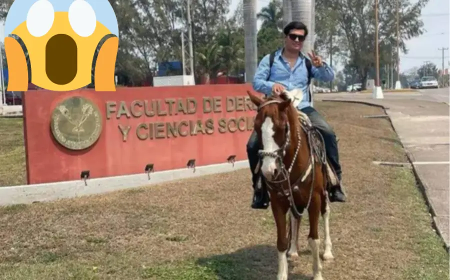 alumno_va_universidad_montando_caballo