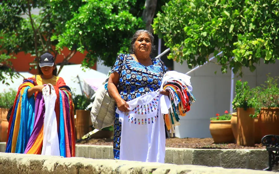 adultos_mayores_laboran_informalidad_oaxaca