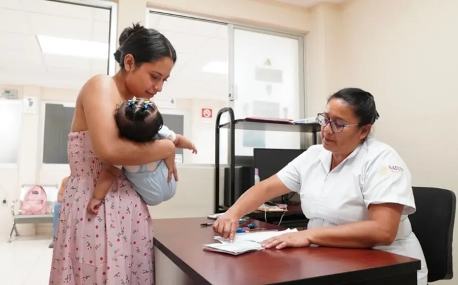 llaman_prevenir_golpes_calor_poblacion_infantil 
