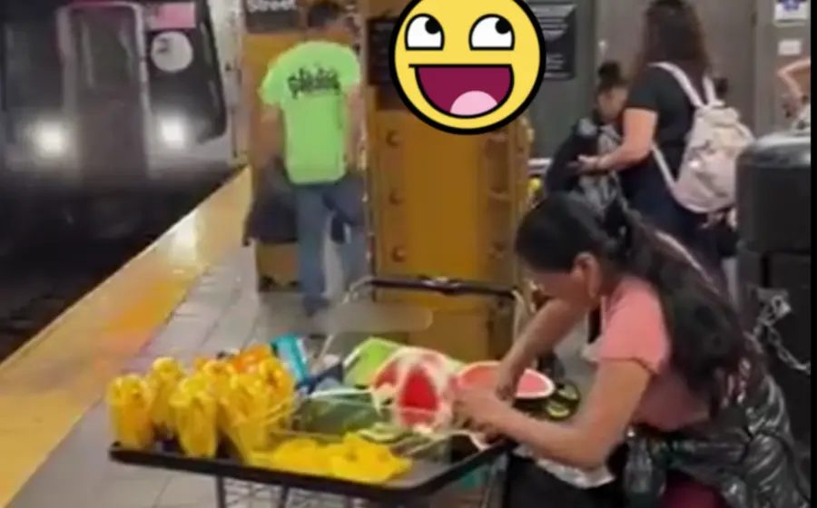 doñita_vende_fruta_metro_ny