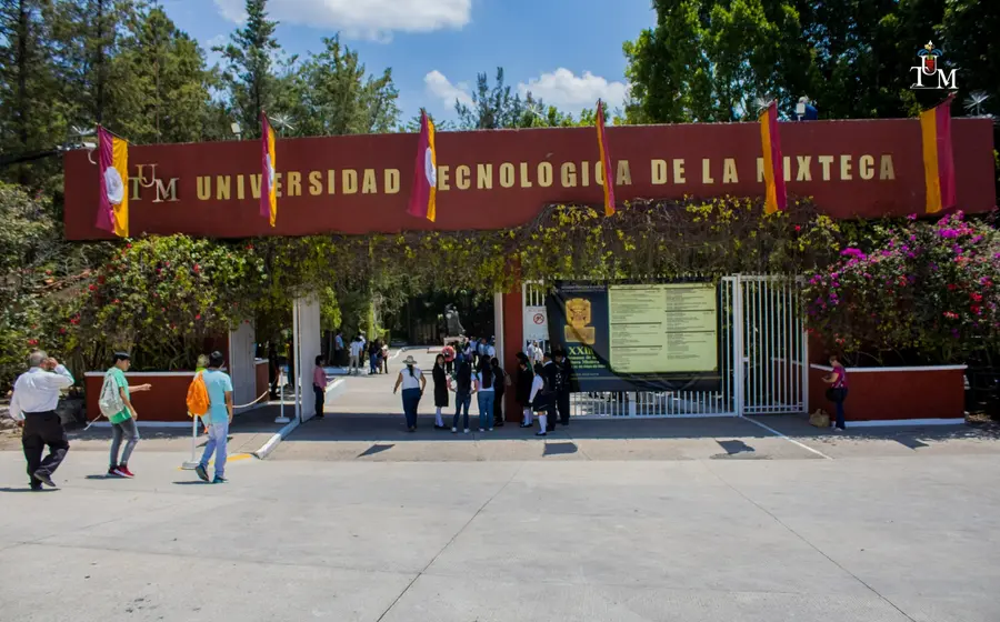 uni-portada