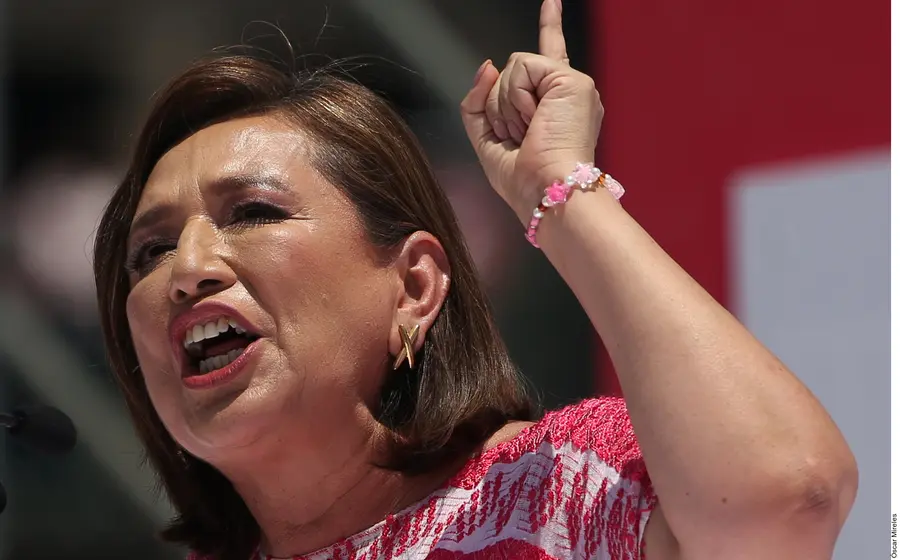 xochitl_marea_rosa_disputa_zocalo_maestros