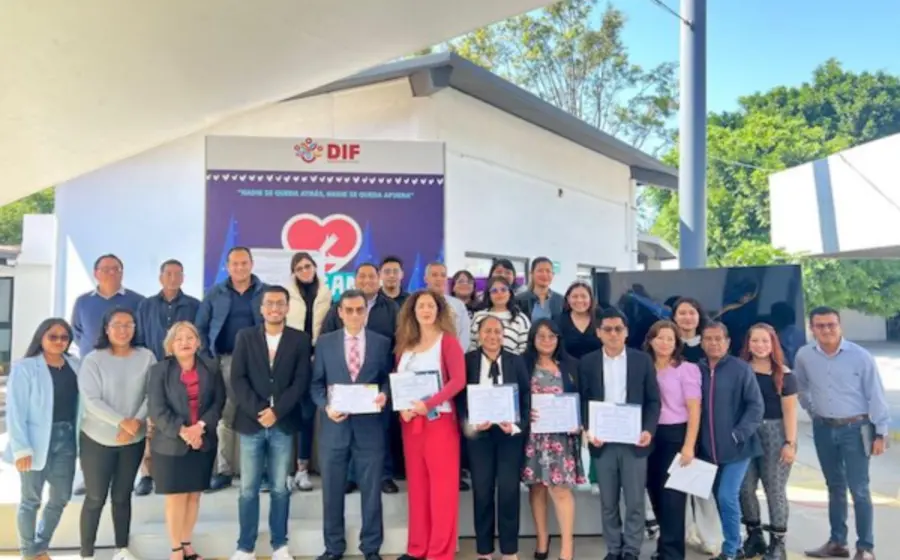dif_capacitación_personal_niños