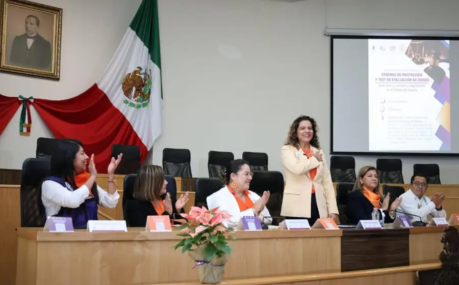La guía busca fortalecer las herramientas legales para salvaguardar la vida de las mujeres.