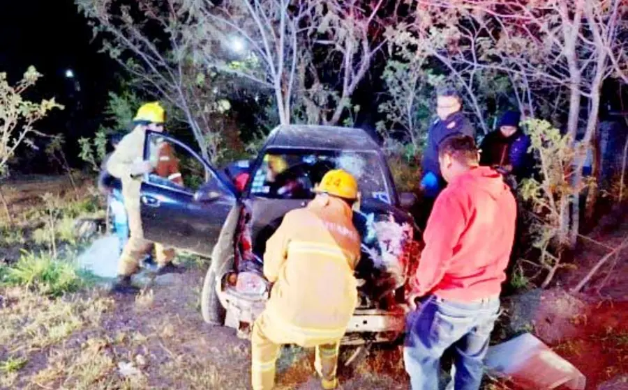 Un lesionado y daños deja accidente.