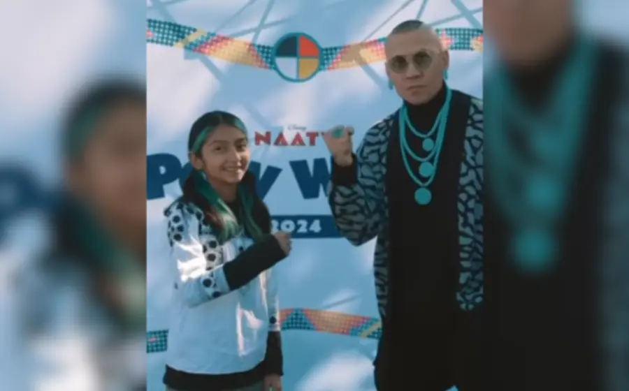 Taboo de Black Eyed Peas y joven zapoteca de Oaxaca