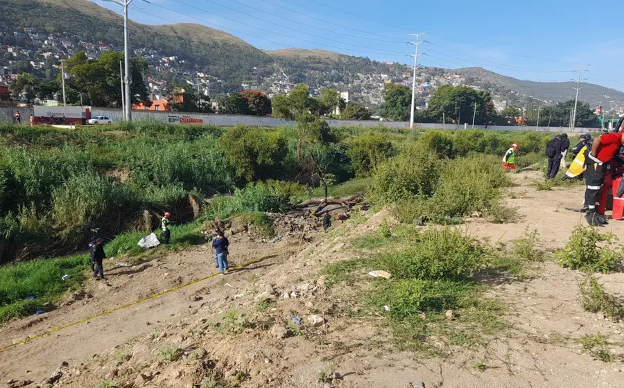El cuerpo flotaba en el río Atoyac, frente al mercado de Madera, en la zona del Mercado de Abasto.