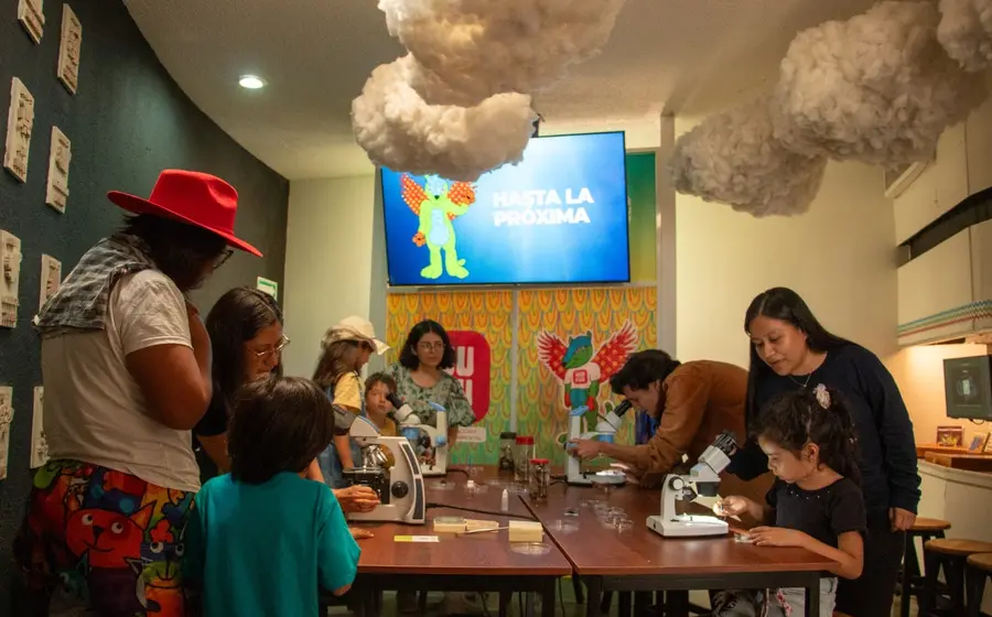 El Centro de Educación e Interpretación Ambiental "Ñuu Kuu" encamina a los menores en un viaje de descubrimiento y aprendizaje.