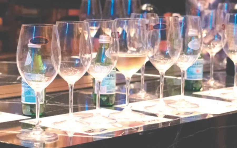 Más de 10 expositores de vino tanto nacional como internacional en el emblemático Centro Gastronómico de Oaxaca.
