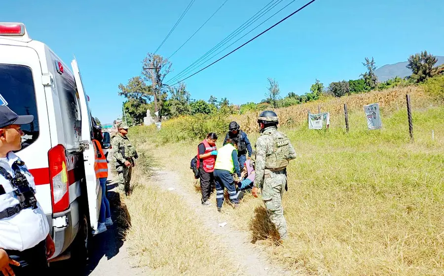 El migrante venezolano, John de 36 años de edad fue localizado descansando y lo daban por muerto.