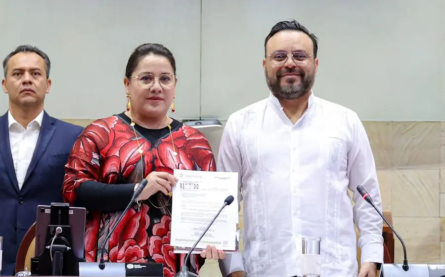 naty-diaz-jesus-romero