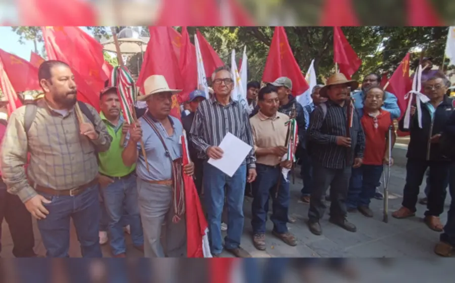 Los manifestantes demandaron que los programas para atender demandas fueron cancelados por el INPLAN.