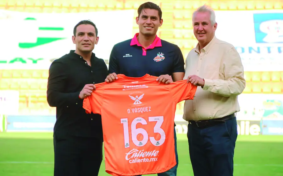 Al momento de ser reconocido por la directiva de Alebrijes.