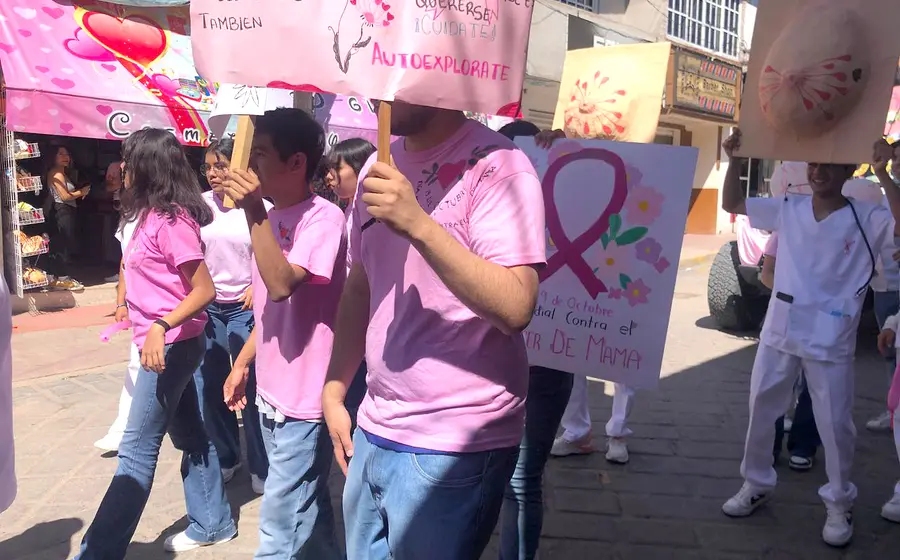El recorrido se hizo por las principales calles de Huajuapan.