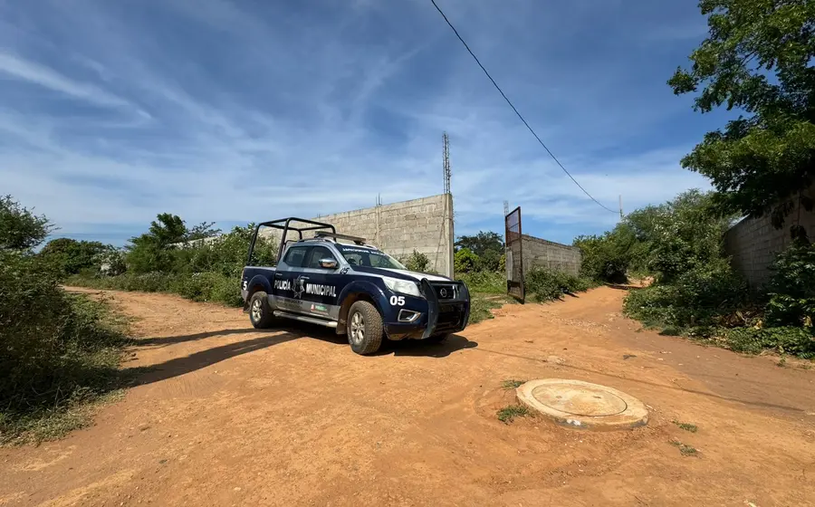 Elementos de la Policía Municipal llegaron al lugar del hallazgo.