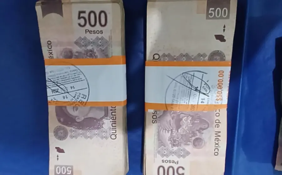 Los 100 mil pesos en efectivo asegurados.