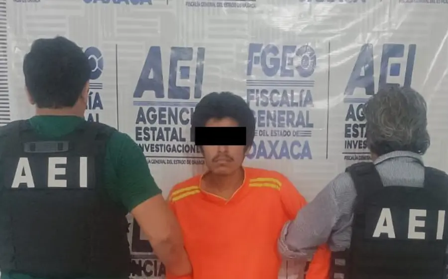 Omar Otilio fue llevado ante el juez acusado de la muerte de su mamá.
