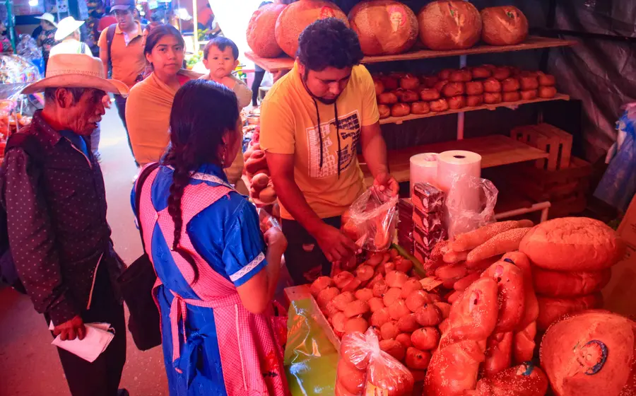paso_lento_ventas_mercado_abasto_muertos
