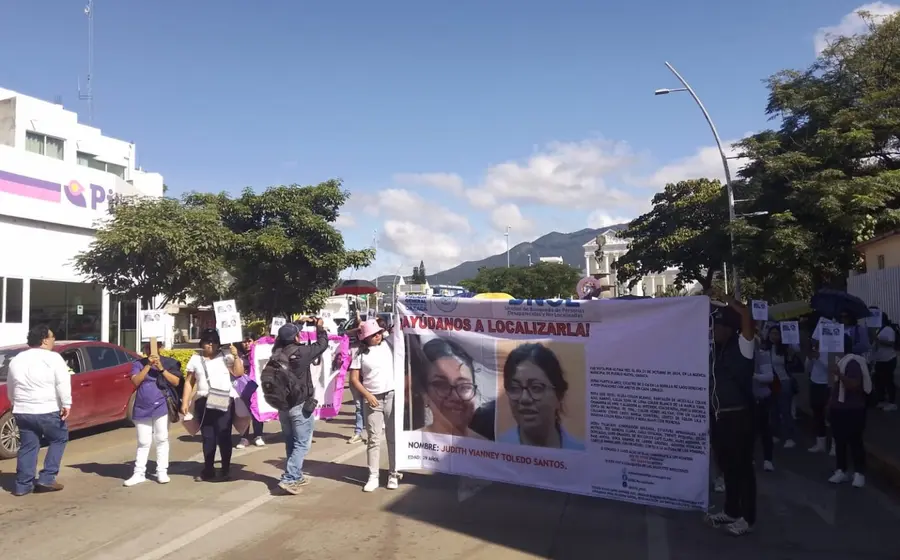 Familiares y amistades de Judith Vianey Toledo Santos exigen su búsqueda y pronta localización con vida.