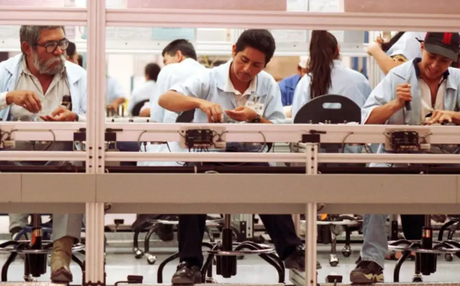 en_congeladora_iniciativa_reduccion_horas_laborales