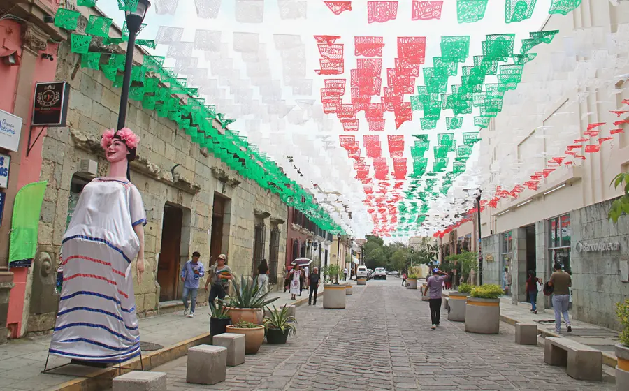 oaxaca-zocalo-septiembre