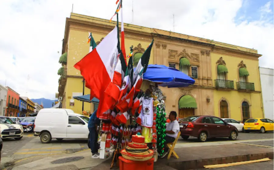invita_secretaria_administracion_talleres_mes_patrio