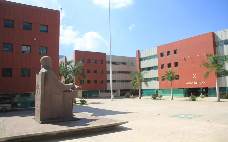 burocratas_bobierno_oaxaca_sat
