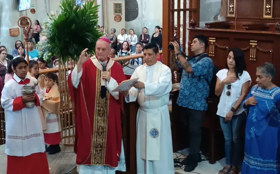 bendicion-silleria-arzobispo-oaxaca