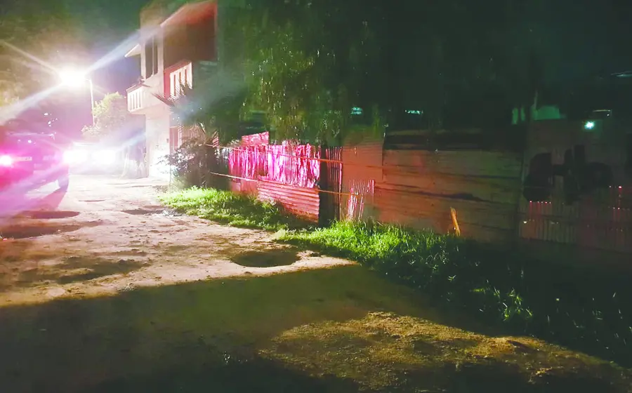 asesinado_casa_puerta