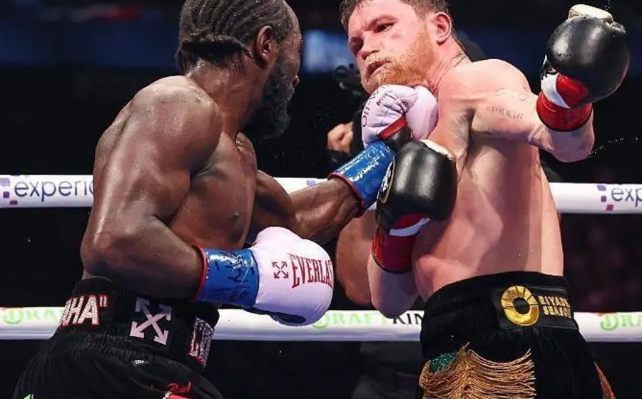 El boxeador profesional mexicano, Saúl 'Canelo' Álvarez, en una imagen que ilustra su determinación por conseguir la revancha en el ring.