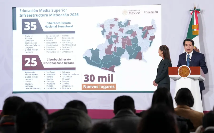 La Presidenta de México, Claudia Sheinbaum Pardo, informa sobre los avances del Plan Michoacán por la Paz y la Justicia.