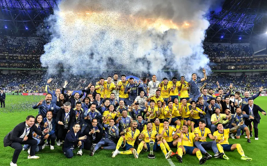 Una imagen que ilustra el estatus del Club América como la franquicia con el mayor valor económico dentro del fútbol mexicano.