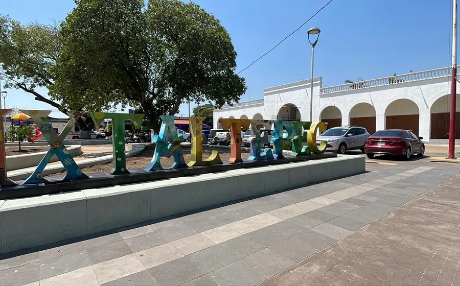 Documentación oficial relacionada con la denuncia por falsificación de firmas en Ixtaltepec, la cual será remitida a instancias de fiscalización.