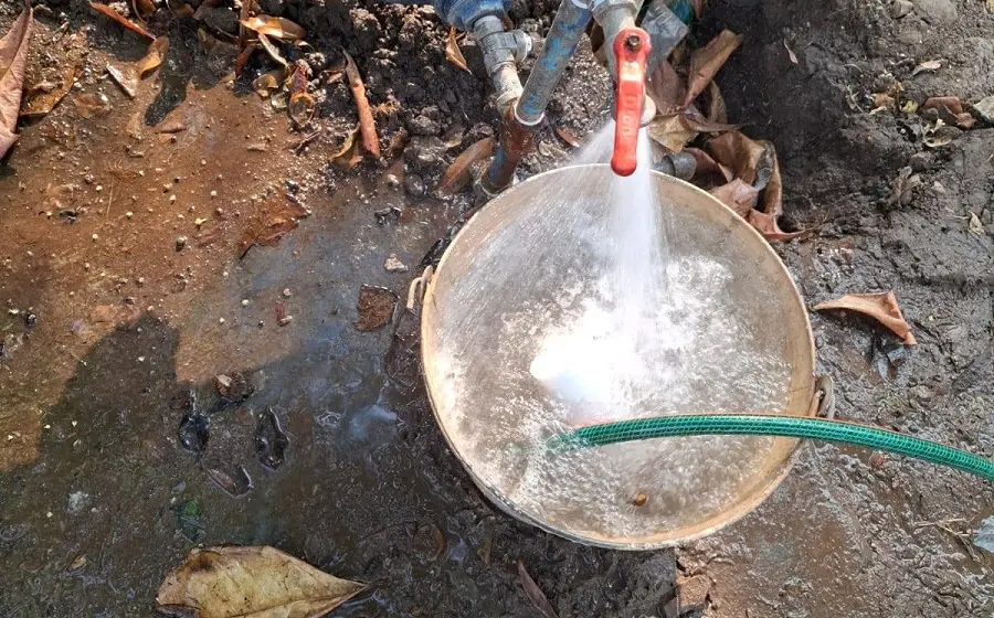 Personal de la guardia permanente en Juchitán, listo para atender cualquier reporte ciudadano y garantizar el abasto de agua potable.