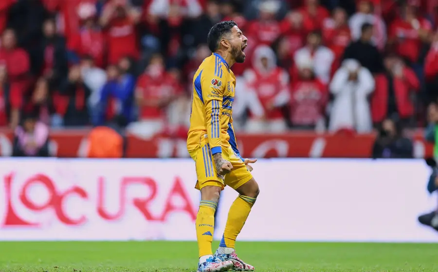 El futbolista Javier Aquino, jugador histórico del Club Tigres, no continuará en el equipo regiomontano tras la decisión de no renovar su contrato.