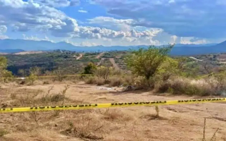 Dos sujetos, acusados de dedicarse al robo de motos y al cobro de piso, fueron asesinados durante un linchamiento en Huajuapan de León.
