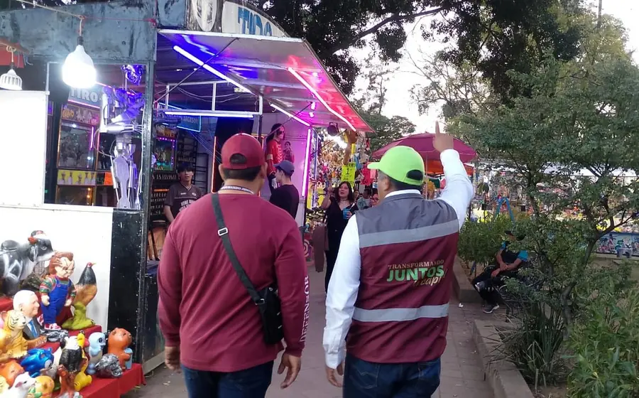 Autoridades implementan un operativo decembrino para garantizar el orden y la seguridad en el Centro Histórico de Oaxaca durante las fiestas de fin de año.